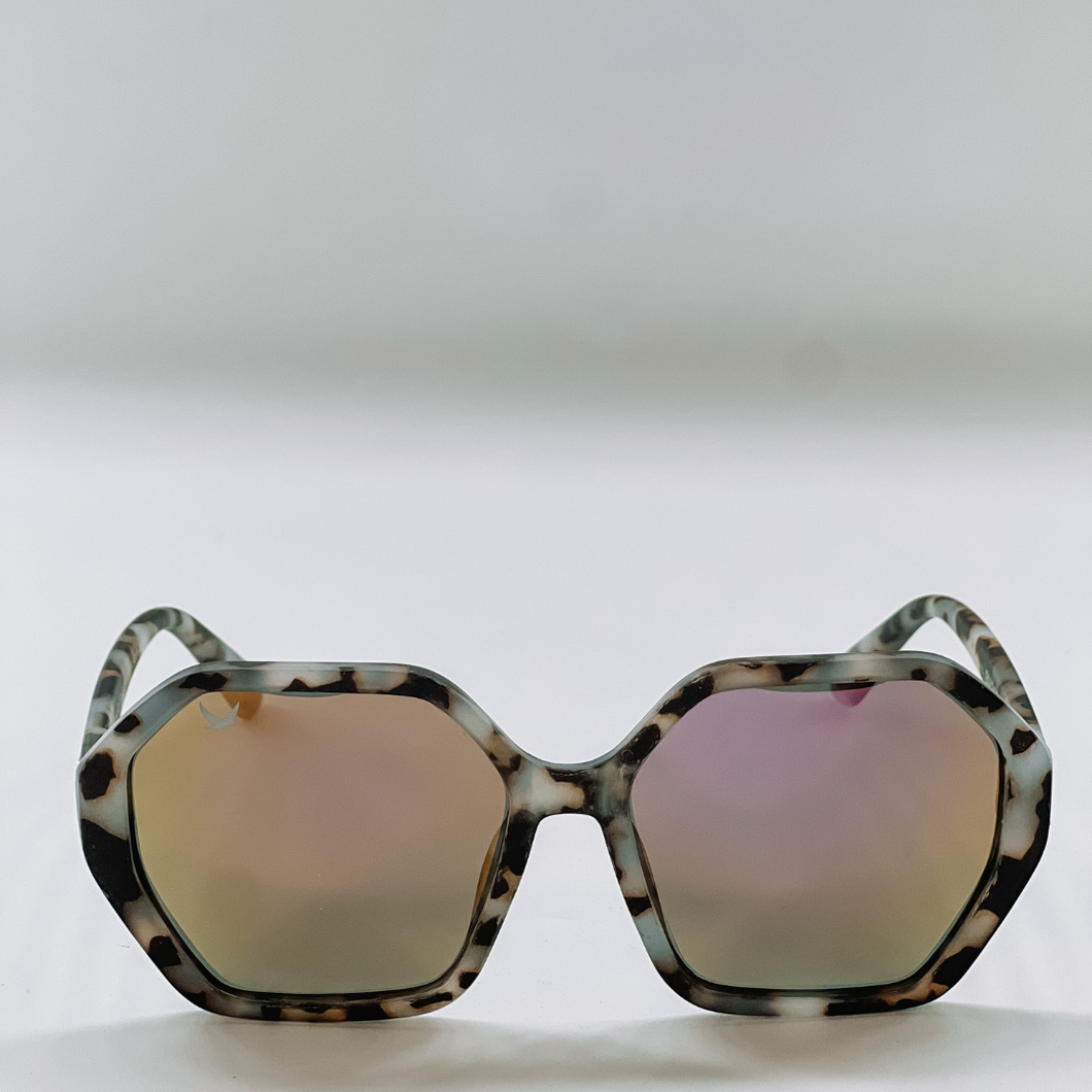 Lady Byrd- Black & Cream Tortoiseshell