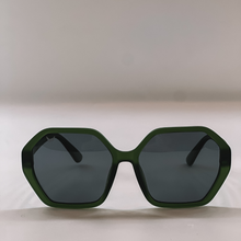 Load image into Gallery viewer, Lady Byrd- Green
